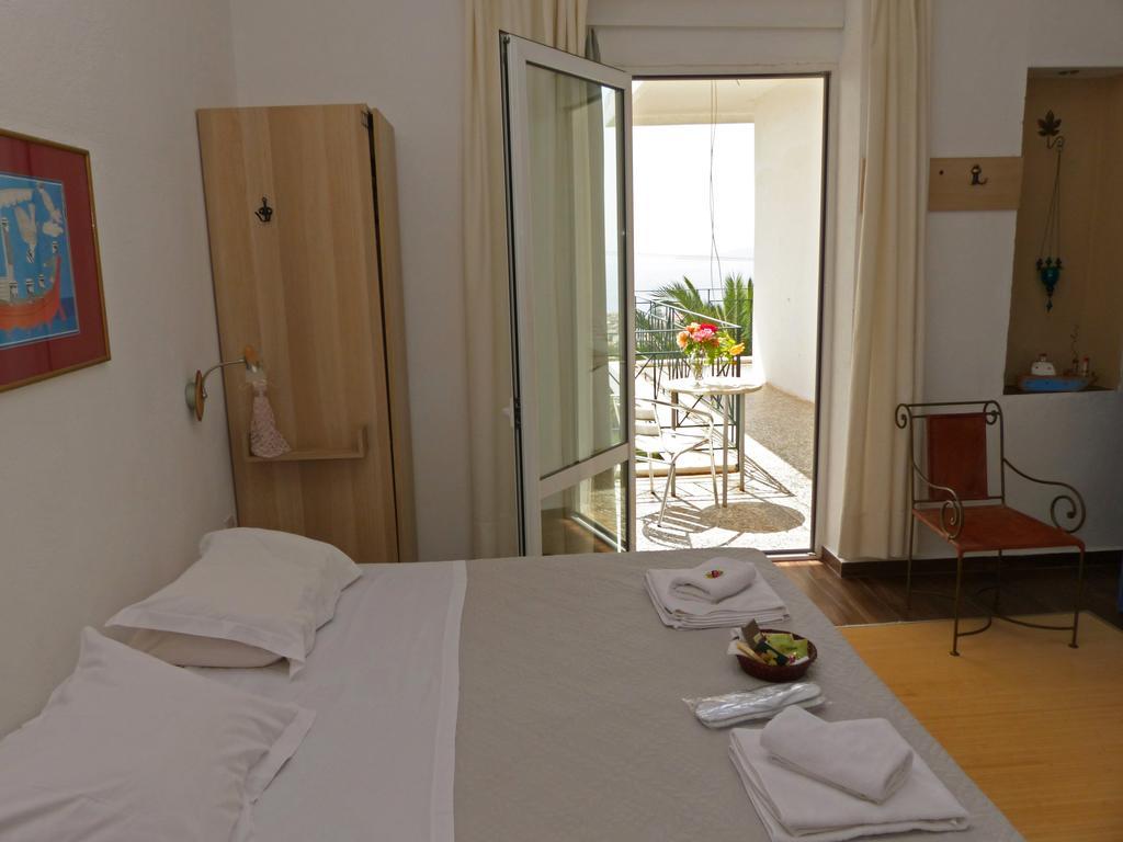 Akrotiri Hotel Chania  Exterior photo